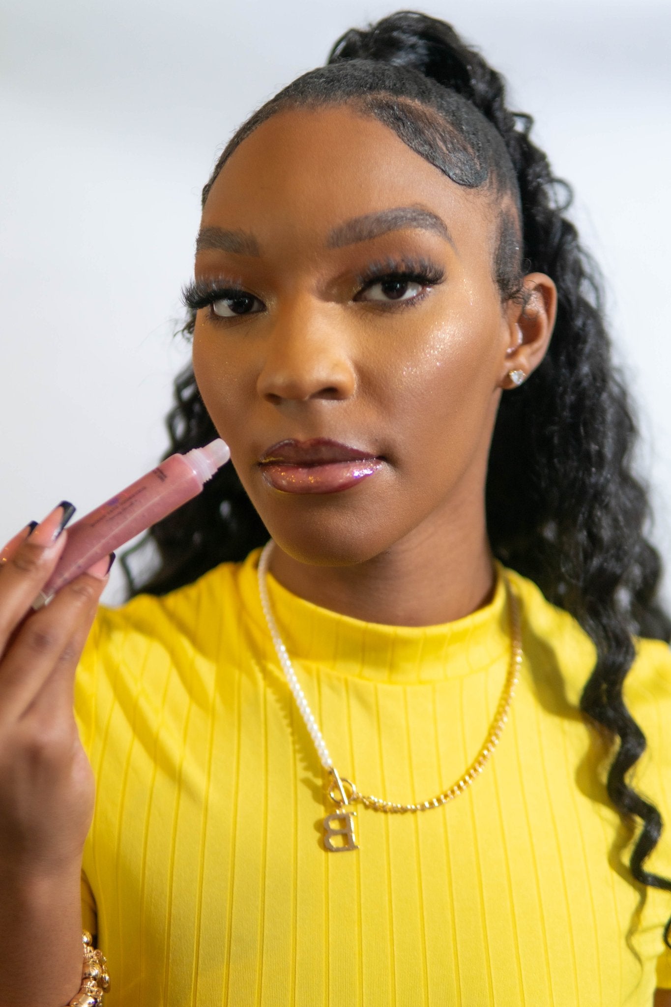 “Queen” - Silky Smooth Shine: Non - Sticky Lip Gloss - Queen Tate CosmeticsNon - Sticky Lip Gloss“Queen” - Silky Smooth Shine: Non - Sticky Lip GlossNon - Sticky Lip GlossQueen Tate Cosmetics